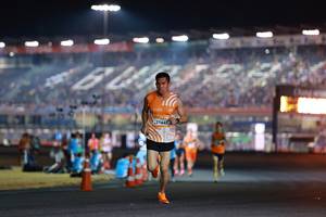 BIB: 21645
                            <button type="button" onclick="openModal(22862311)" class="btn btn-primary btn-sm float-right btn-popup" data-toggle="modal" data-target=".modal-high-quality">
                        <i class="fas fa-shopping-cart"></i> Add to Cart
                    </button>
                                            <button type="button" onclick="isThisMe(22862311, true)" class="btn btn-success btn-sm float-right btn-popup btn-isme hidden" data-toggle="tooltip" data-placement="bottom" title="นี่คือรูปของคุณใช่ไหม คลิกที่นี่เพื่อเอาเข้าอัลบั้ม">
                        <i class="fas fa-plus"></i> Add to album
                    </button>
                    <button type="button" onclick="isThisMe(22862311, false)" class="btn btn-warning btn-sm float-right btn-popup btn-isnotme hidden">
                        <i class="fas fa-ban"></i> Remove from album
                    </button>